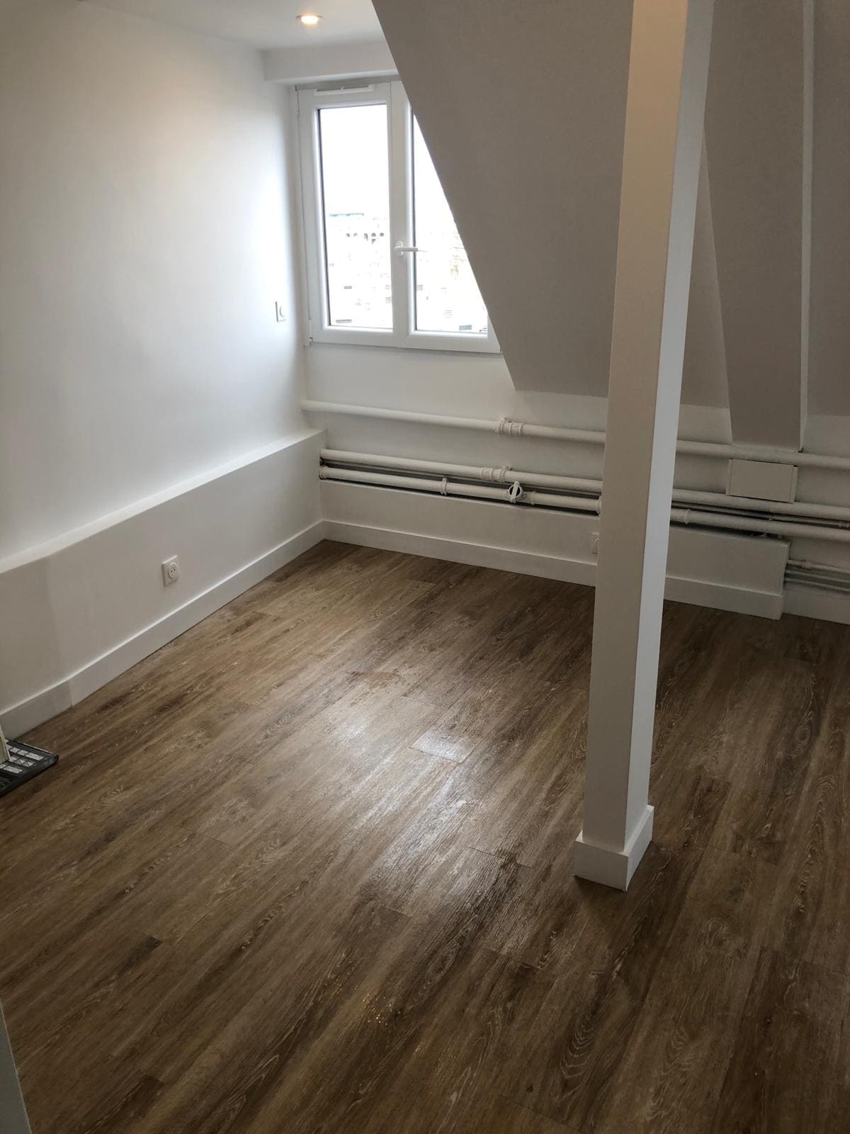 Du parquet en cours de pose